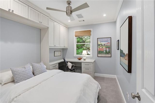 1085 Davis Circle NW R, Atlanta, GA 30318