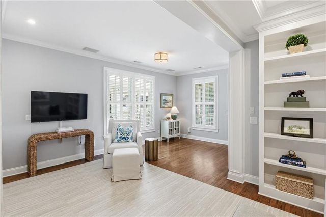 1085 Davis Circle NW R, Atlanta, GA 30318