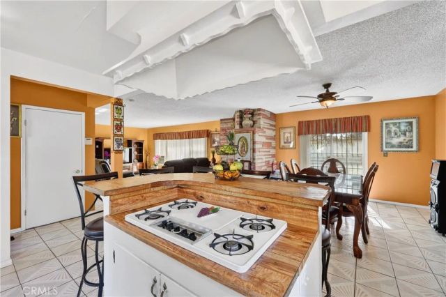 15937 Manzanita, Fontana, CA 92335