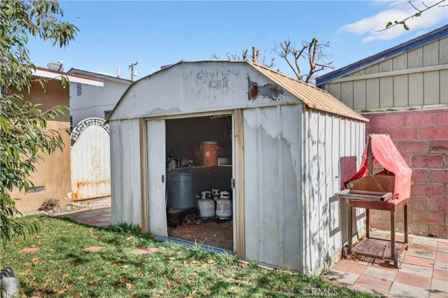 15937 Manzanita, Fontana, CA 92335