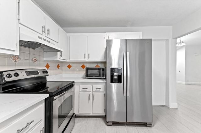 9969 Robins Nest Road, Boca Raton, FL 33496