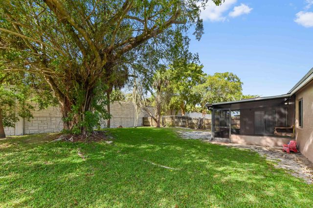 9969 Robins Nest Road, Boca Raton, FL 33496