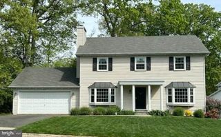 10114 MARSHALL POND RD, Burke, VA 22015