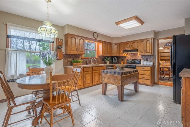 3036 Patsie Drive, Beavercreek, OH 45434