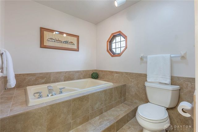 3036 Patsie Drive, Beavercreek, OH 45434