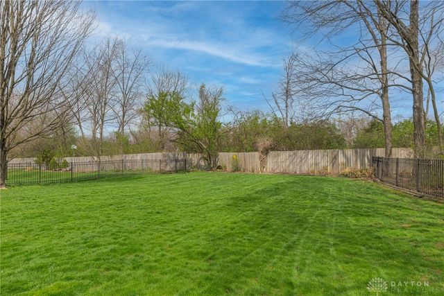 3036 Patsie Drive, Beavercreek, OH 45434