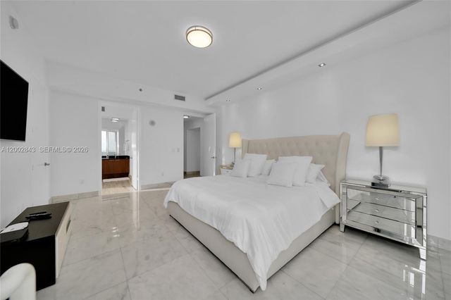 16001 E COLLINS AVE 1406, Sunny Isles Beach, FL 33160