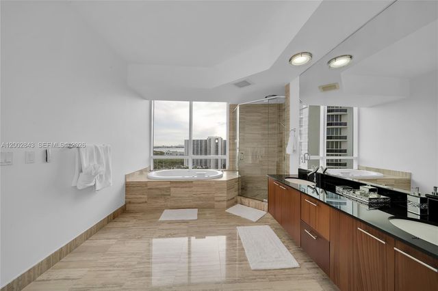 16001 E COLLINS AVE 1406, Sunny Isles Beach, FL 33160
