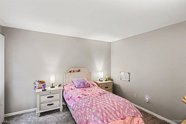 716 S Milford Road, Milford, MI 48381