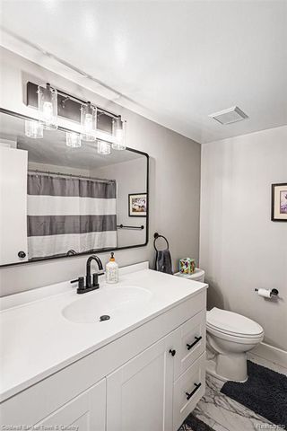 716 S Milford Road, Milford, MI 48381