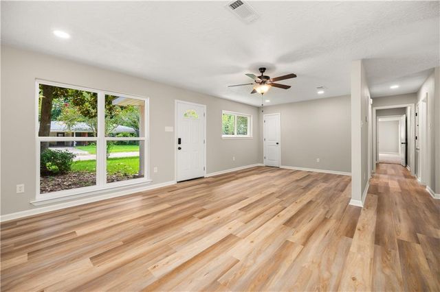 5804 HABEEB Drive, Alexandria, LA 71303