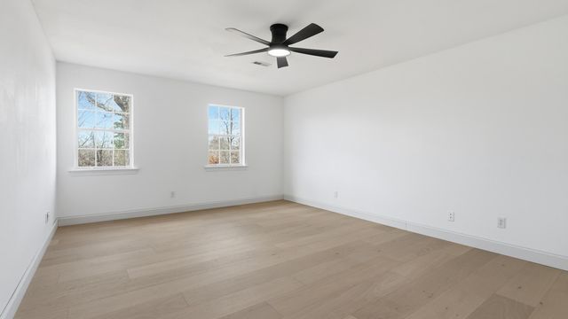 206 Shadow Parkway, Chattanooga, TN 37421