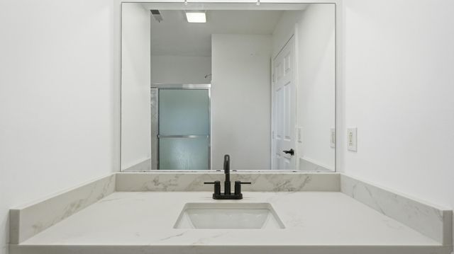 206 Shadow Parkway, Chattanooga, TN 37421