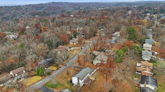 206 Shadow Parkway, Chattanooga, TN 37421