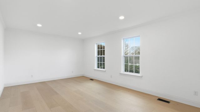 206 Shadow Parkway, Chattanooga, TN 37421