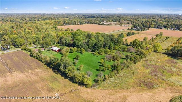 11656 Bishop Highway, Lansing, MI 48911