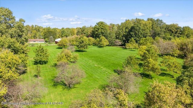 11656 Bishop Highway, Lansing, MI 48911