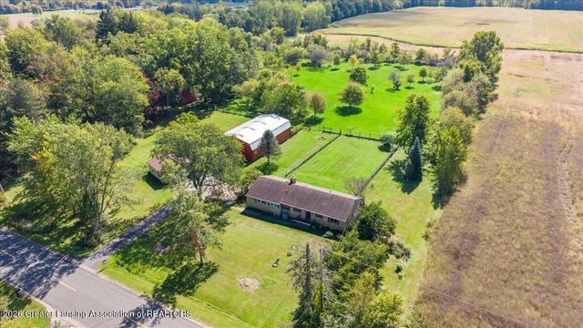 11656 Bishop Highway, Lansing, MI 48911