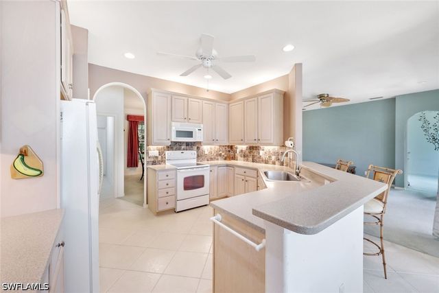 3768 Baldwin LN, Naples, FL 34116