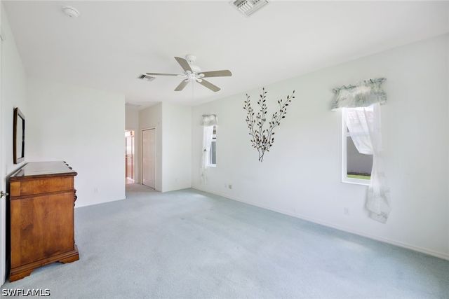 3768 Baldwin LN, Naples, FL 34116