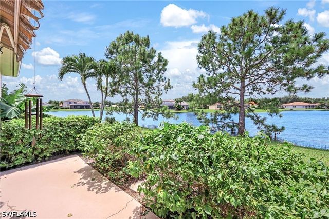 3768 Baldwin LN, Naples, FL 34116