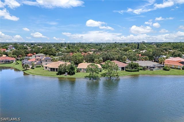 3768 Baldwin LN, Naples, FL 34116