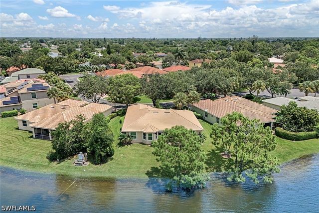 3768 Baldwin LN, Naples, FL 34116