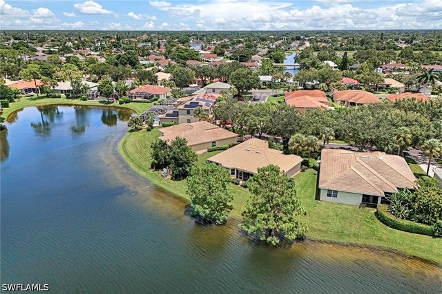 3768 Baldwin LN, Naples, FL 34116