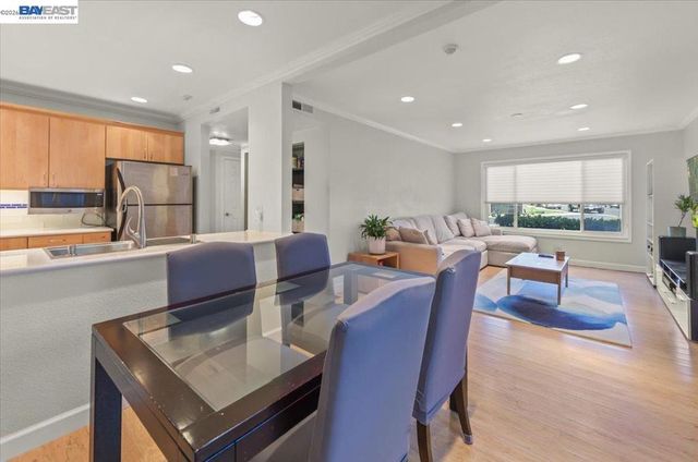 150 Aurora Plz, Union City, CA 94587