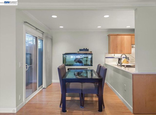 150 Aurora Plz, Union City, CA 94587