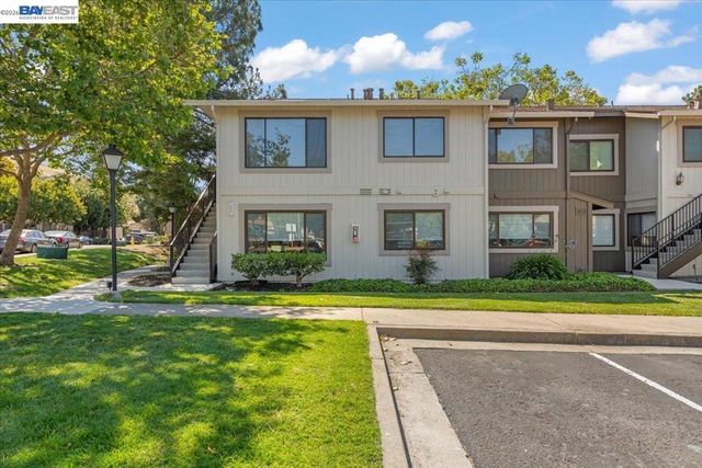 150 Aurora Plz, Union City, CA 94587