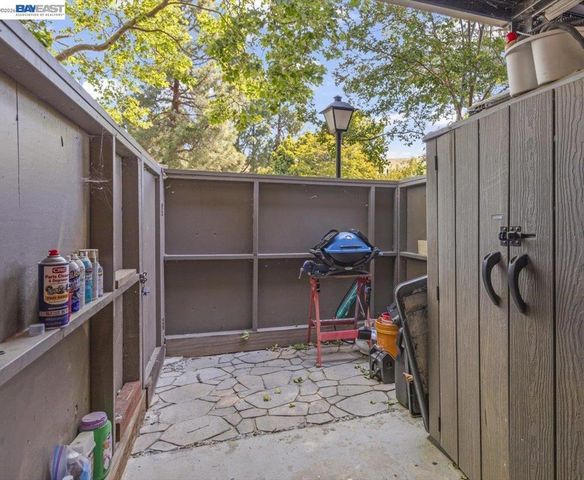 150 Aurora Plz, Union City, CA 94587