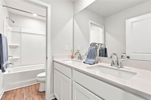 2482 Brown Dove Way, Grayson, GA 30017
