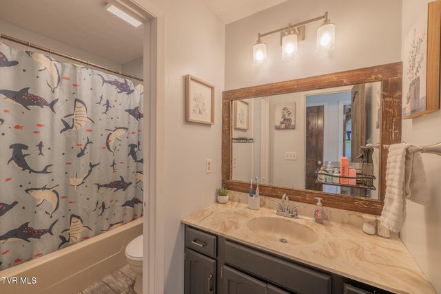 916 New Beason Well Road, Kingsport, TN 37660