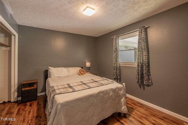 916 New Beason Well Road, Kingsport, TN 37660