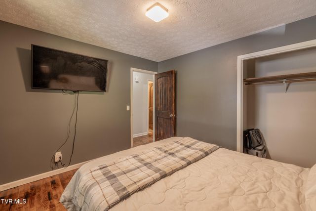 916 New Beason Well Road, Kingsport, TN 37660