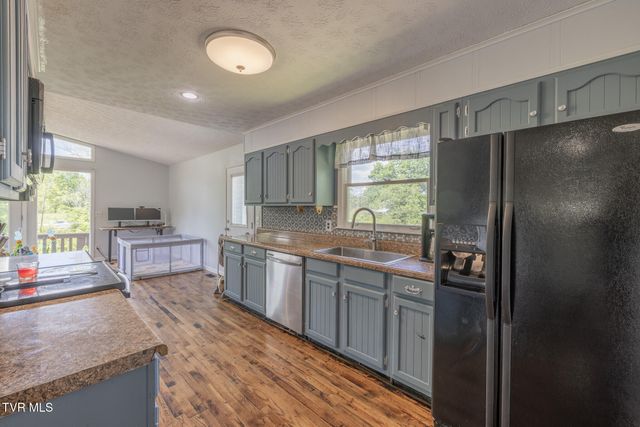 916 New Beason Well Road, Kingsport, TN 37660