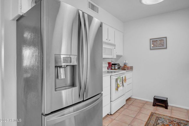 10243 W BURNS Drive, Sun City, AZ 85351