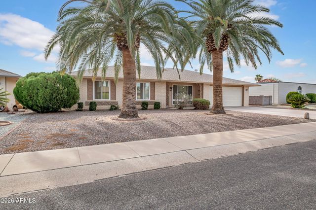 10243 W BURNS Drive, Sun City, AZ 85351