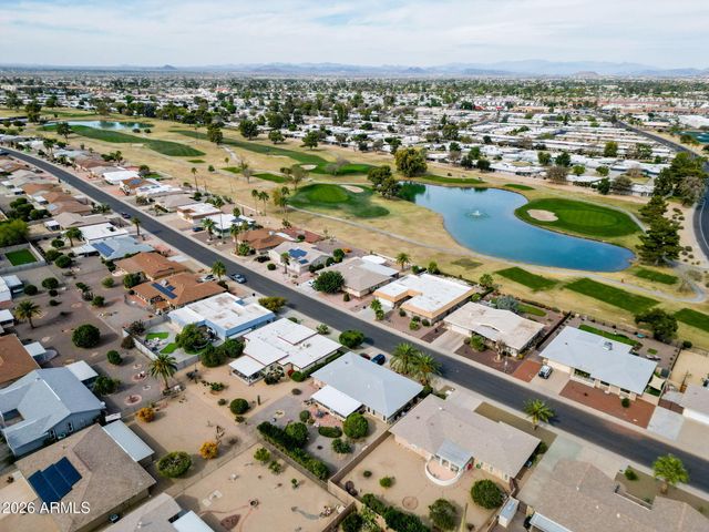 10243 W BURNS Drive, Sun City, AZ 85351