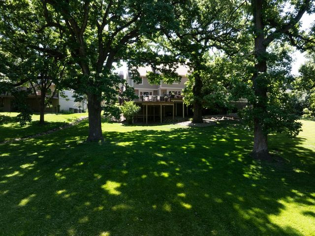 215 S 33rd Street, West Des Moines, IA 50265
