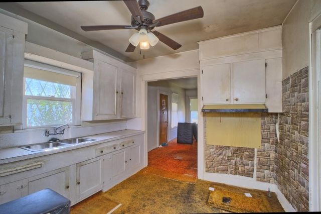 502 W Pine, Overton, TX 75684