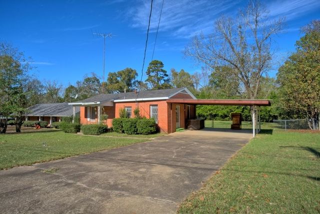 502 W Pine, Overton, TX 75684