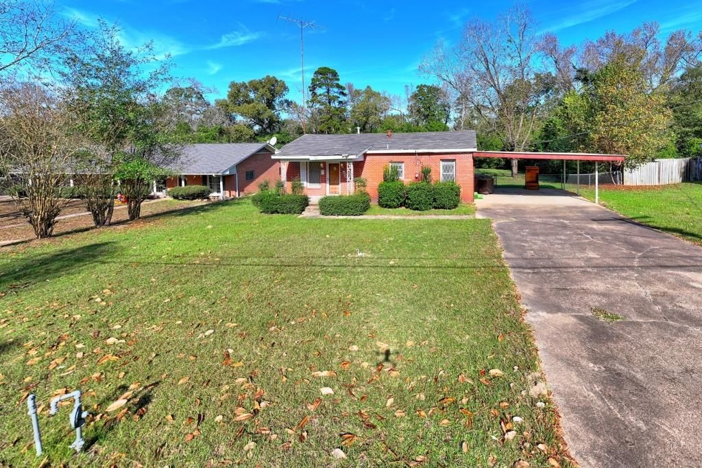 502 W Pine, Overton, TX 75684