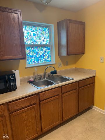 2949 Shriver Avenue, Indianapolis, IN 46208