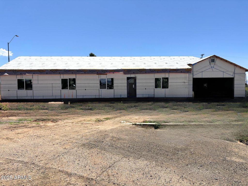 4000 N SANTA FE Avenue, Douglas, AZ 85607