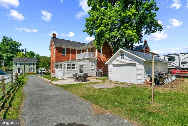 6822 BUCKINGHAM LN, Buckeystown, MD 21717