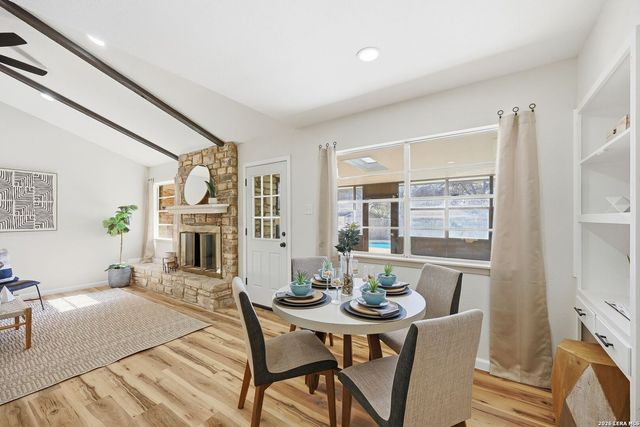 110 De Soto Dr, Universal City, TX 78148