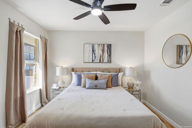 110 De Soto Dr, Universal City, TX 78148