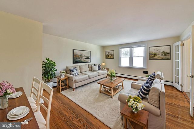 456 N EASTON RD, Glenside, PA 19038